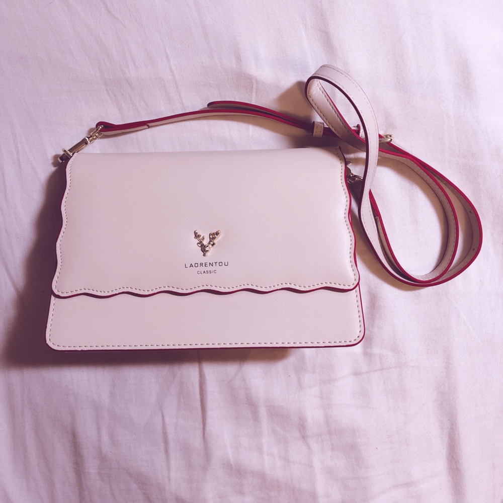 NWOT Cream and Pink Crossbody Bag 💕🦌